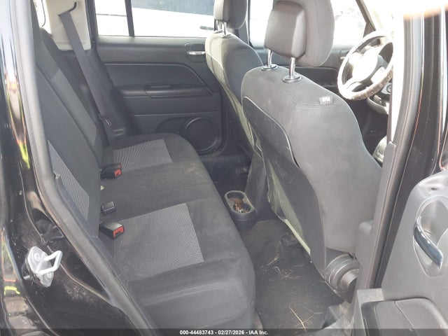 44483743 :رقم المزاد ، 1C4NJRFB9HD143971 vin ، 2017 Jeep Patriot Latitude 4x4 مزاد بيع