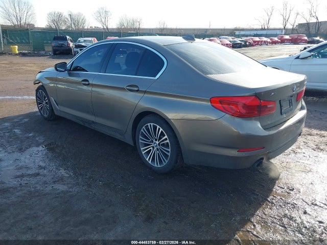 Продажа на аукционе авто 2019 Bmw 530i Xdrive, vin: WBAJA7C59KG910660, номер лота: 44483759