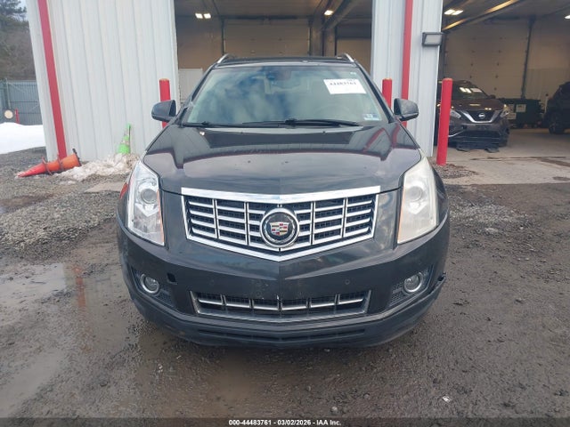 44483761 :رقم المزاد ، 3GYFNFE37FS561440 vin ، 2015 Cadillac Srx Performance Collection مزاد بيع