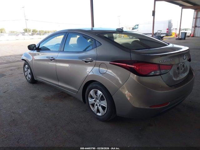 5NPDH4AE9GH664287 Hyundai ELANTRA SE