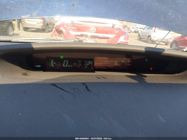 2015 TOYOTA PRIUS JTDKN3DU3F0482237 Photo 6