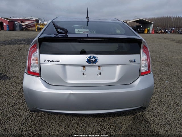 Toyota Prius Two 2014 JTDKN3DUXE1775870 Image 17