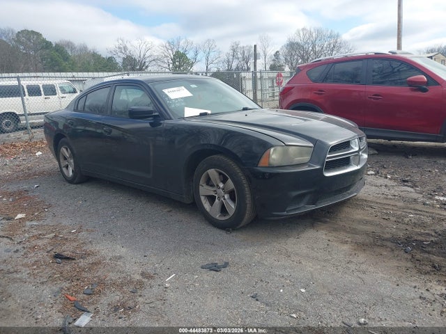 44483873 :رقم المزاد ، 2C3CDXBGXDH612684 vin ، 2013 Dodge Charger Se مزاد بيع