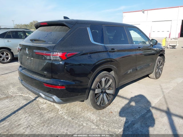 2025 MITSUBISHI OUTLANDER JA4J4VA81SZ057746 Photo 3