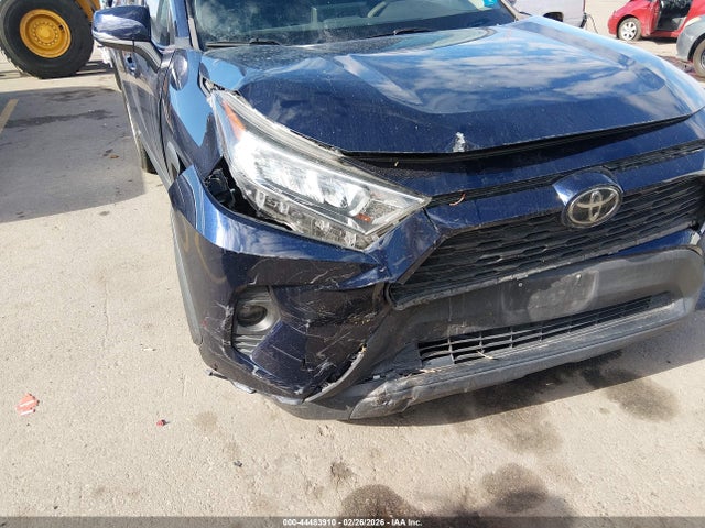2T3W1RFV4MW126068 Toyota Rav4 Xle