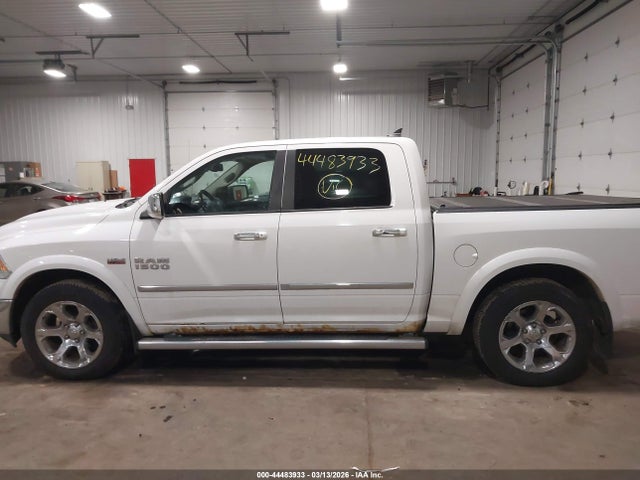 44483933 :رقم المزاد ، 1C6RR7NT6HS502219 vin ، 2017 Ram 1500 Laramie  4x4 5'7 Box مزاد بيع