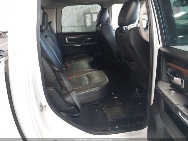 44483933 :رقم المزاد ، 1C6RR7NT6HS502219 vin ، 2017 Ram 1500 Laramie  4x4 5'7 Box مزاد بيع