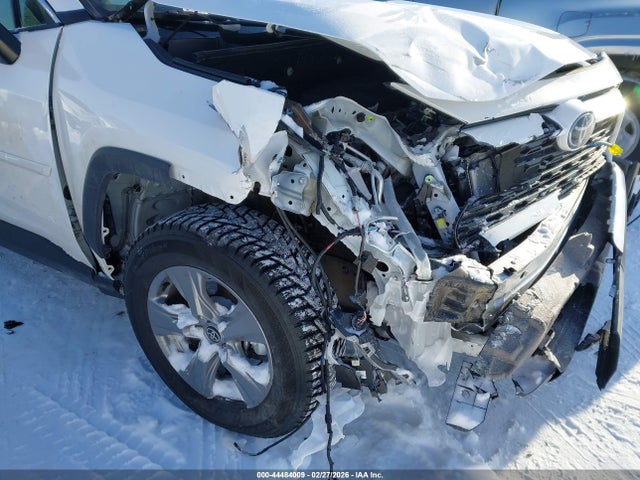 2T3P1RFV7SC533966 Toyota Rav4 Xle