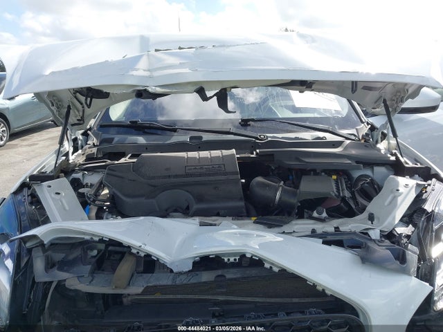 2019 JAGUAR E-PACE SADFP2FX7K1Z35894 Photo 9