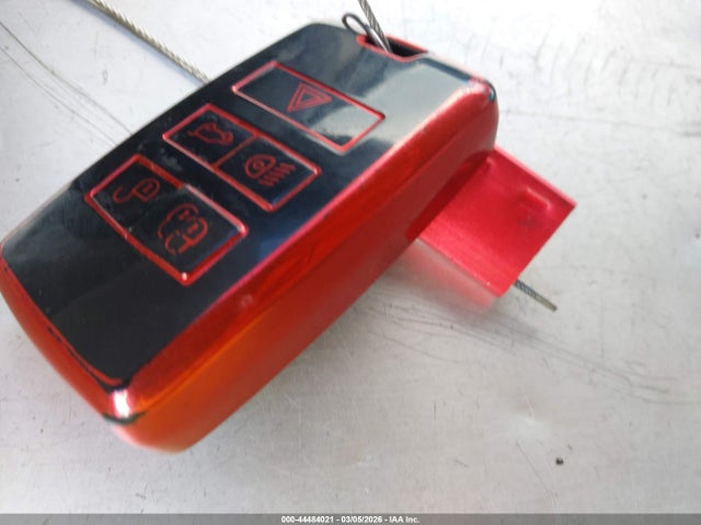 2019 JAGUAR E-PACE SADFP2FX7K1Z35894 Photo 10