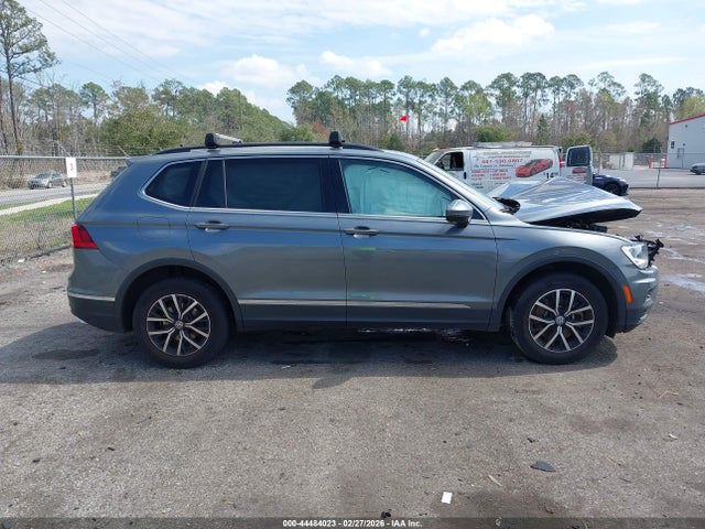 2021 Volkswagen Tiguan 2.0t Se/2.0t Se R-line Black/2.0t Sel მანქანა იყიდება აუქციონზე, vin: 3VV2B7AX0MM094361, აუქციონის ნომერი: 44484023