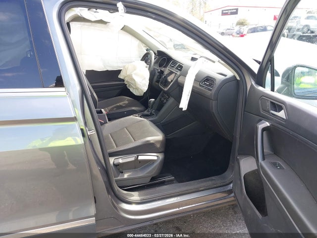 2021 Volkswagen Tiguan 2.0t Se/2.0t Se R-line Black/2.0t Sel მანქანა იყიდება აუქციონზე, vin: 3VV2B7AX0MM094361, აუქციონის ნომერი: 44484023