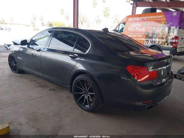 2011 BMW 750LI WBAKB8C54BCY66159 Photo 2