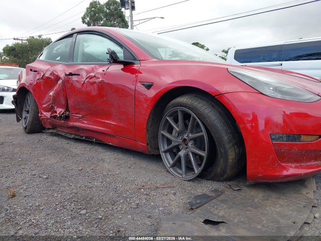 44484036 :رقم المزاد ، 5YJ3E1EB9NF165200 vin ، 2022 Tesla Model 3 Long Range Dual Motor All-wheel Drive مزاد بيع