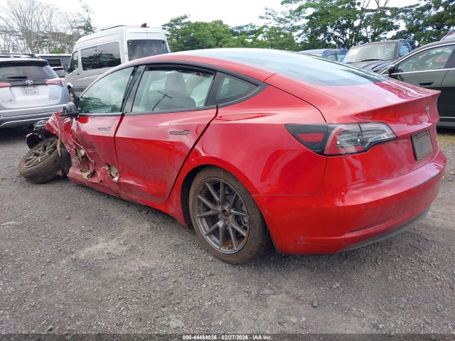 44484036 :رقم المزاد ، 5YJ3E1EB9NF165200 vin ، 2022 Tesla Model 3 Long Range Dual Motor All-wheel Drive مزاد بيع