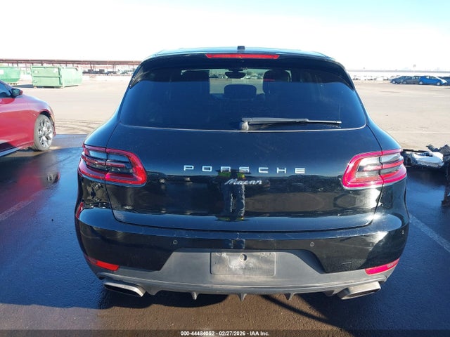 Porsche Macan 2017 WP1AA2A52HLB05767 Image 17