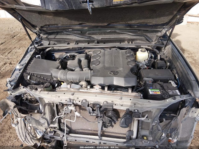 2020 TOYOTA 4RUNNER JTEBU5JR8L5751535 Photo 9