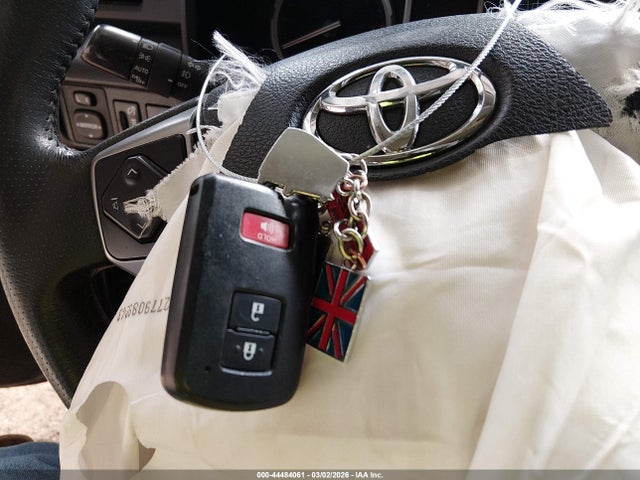 2020 TOYOTA 4RUNNER JTEBU5JR8L5751535 Photo 10