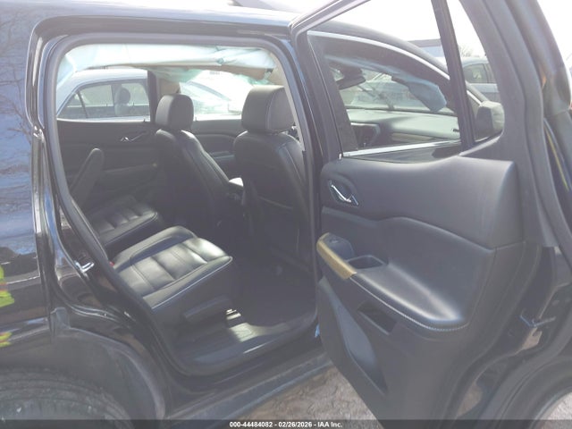 2019 GMC ACADIA 1GKKNPLS0KZ104636 Photo 7