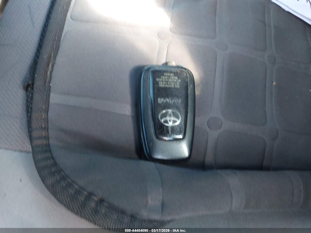Toyota Rav4 Xle 2019 JTMP1RFV9KD514735 Image 11