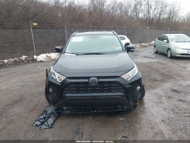 Toyota Rav4 Xle 2019 JTMP1RFV9KD514735 Image 13