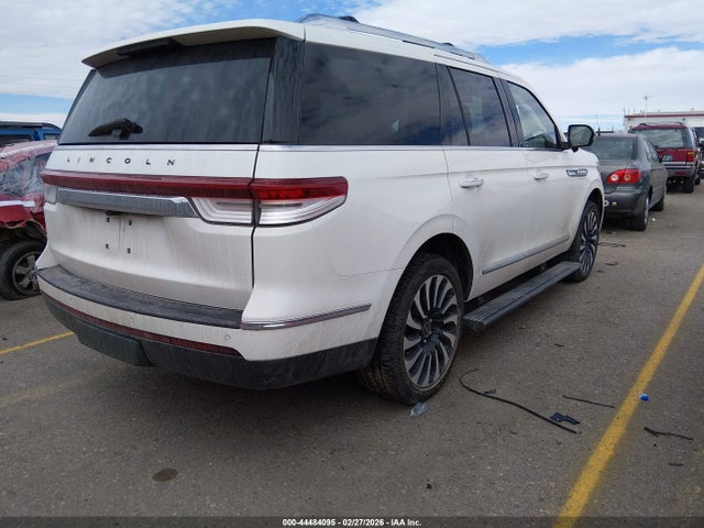 5LMJJ2TT5NEL07914 Lincoln Navigator Black Label