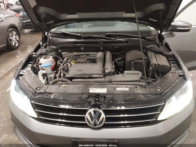 Продажа на аукционе авто 2017 Volkswagen Jetta 1.4t Se, vin: 3VWDB7AJ2HM339084, номер лота: 44484102