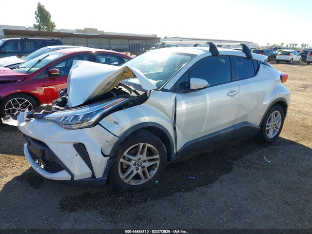 2021 TOYOTA C-HR JTNKHMBX7M1121302 Photo 1