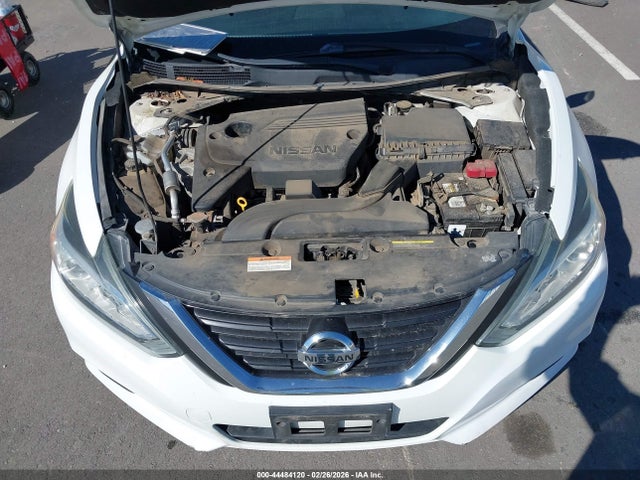 1N4AL3AP4JC157464 Nissan Altima 2.5 S