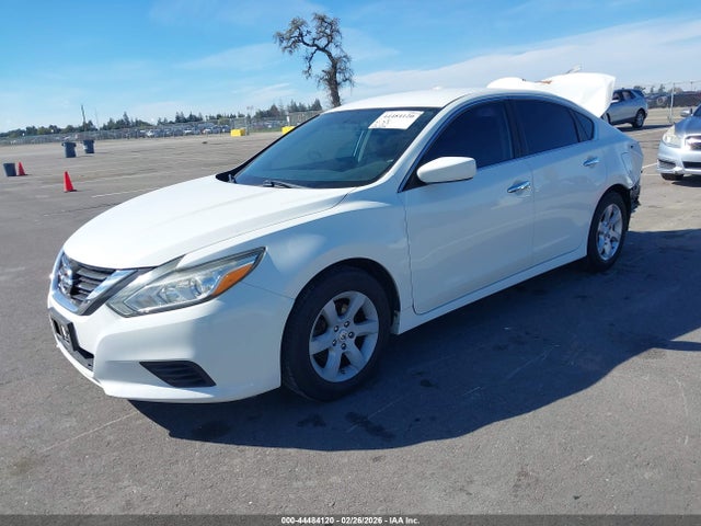 1N4AL3AP4JC157464 Nissan Altima 2.5 S