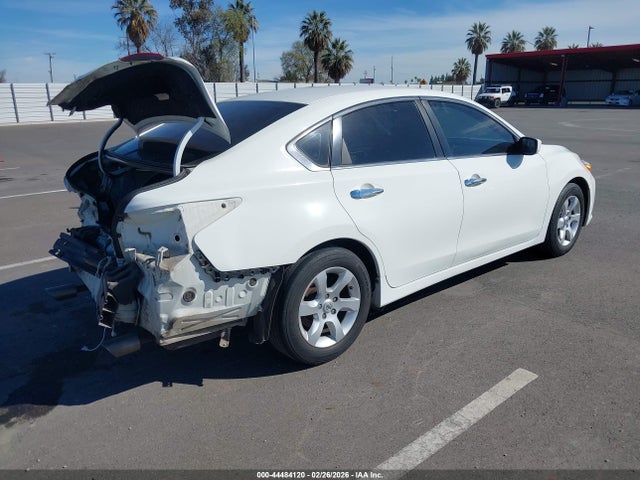 1N4AL3AP4JC157464 Nissan Altima 2.5 S