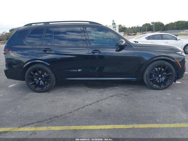 2025 Bmw X7 M60i მანქანა იყიდება აუქციონზე, vin: 5UX33EM01S9Y10746, აუქციონის ნომერი: 44484132