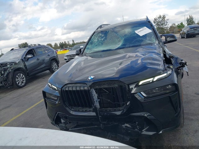 2025 Bmw X7 M60i მანქანა იყიდება აუქციონზე, vin: 5UX33EM01S9Y10746, აუქციონის ნომერი: 44484132