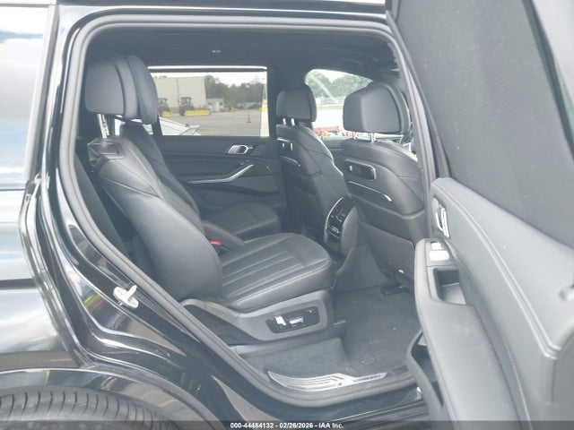 2025 Bmw X7 M60i მანქანა იყიდება აუქციონზე, vin: 5UX33EM01S9Y10746, აუქციონის ნომერი: 44484132