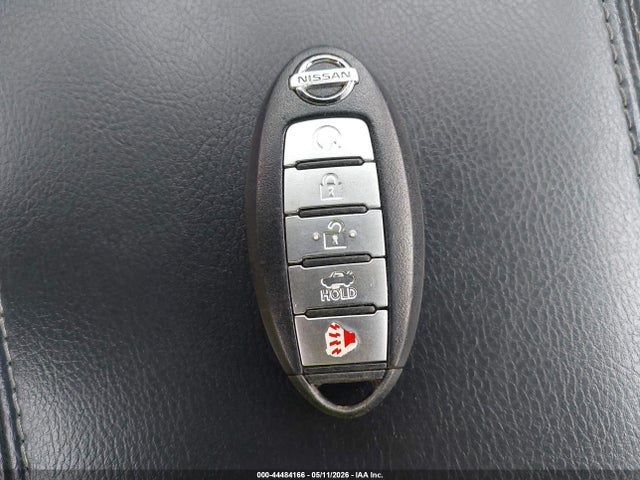44484166 :رقم المزاد ، 1N4AA6AP7HC407507 vin ، 2017 Nissan Maxima 3.5 Sl مزاد بيع
