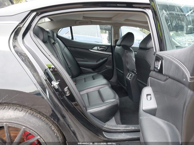 44484166 :رقم المزاد ، 1N4AA6AP7HC407507 vin ، 2017 Nissan Maxima 3.5 Sl مزاد بيع