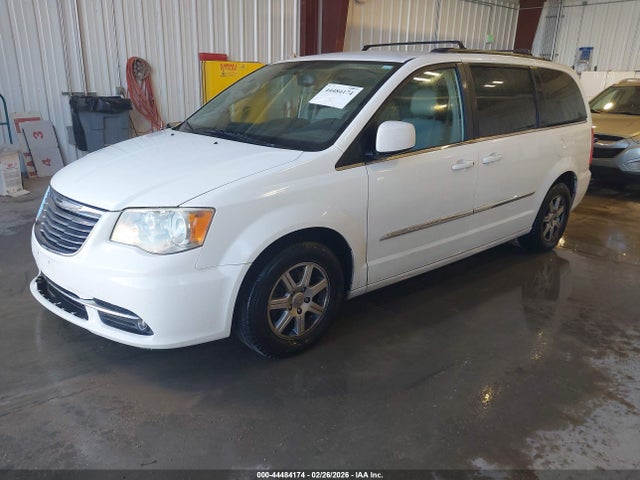 44484174 :رقم المزاد ، 2C4RC1BGXDR577791 vin ، 2013 Chrysler Town & Country Touring مزاد بيع