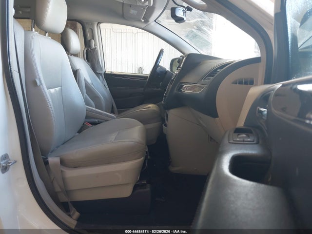 44484174 :رقم المزاد ، 2C4RC1BGXDR577791 vin ، 2013 Chrysler Town & Country Touring مزاد بيع