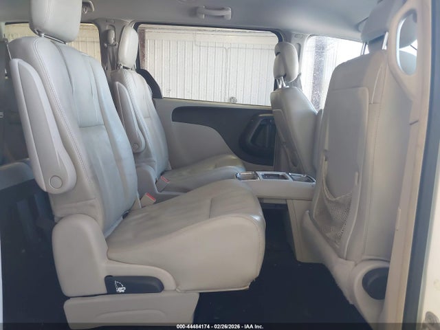 44484174 :رقم المزاد ، 2C4RC1BGXDR577791 vin ، 2013 Chrysler Town & Country Touring مزاد بيع