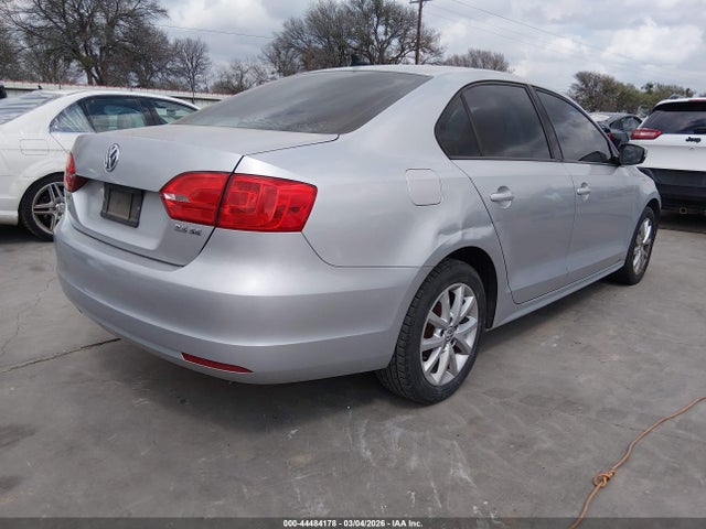 Продаж на аукціоні авто 2011 Volkswagen Jetta 2.5l Se, vin: 3VWDX7AJ6BM327772, номер лоту: 44484178