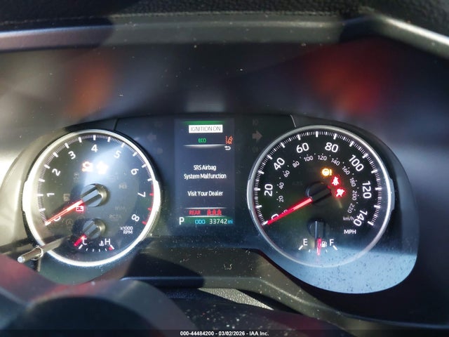 2021 Toyota Rav4 Xle Premium მანქანა იყიდება აუქციონზე, vin: 2T3A1RFV4MW241778, აუქციონის ნომერი: 44484200