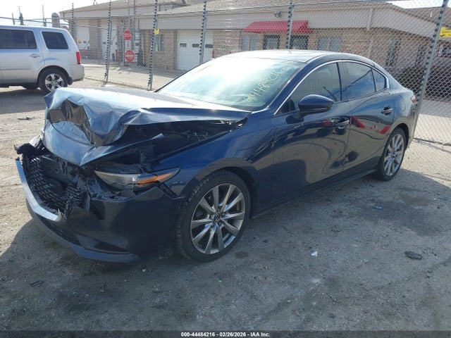 Продажа на аукционе авто 2020 Mazda Mazda3 Premium Package, vin: 3MZBPBEM9LM117490, номер лота: 44484216