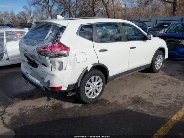 Nissan ROGUE S 2017 KNMAT2MV1HP509806 Image 4