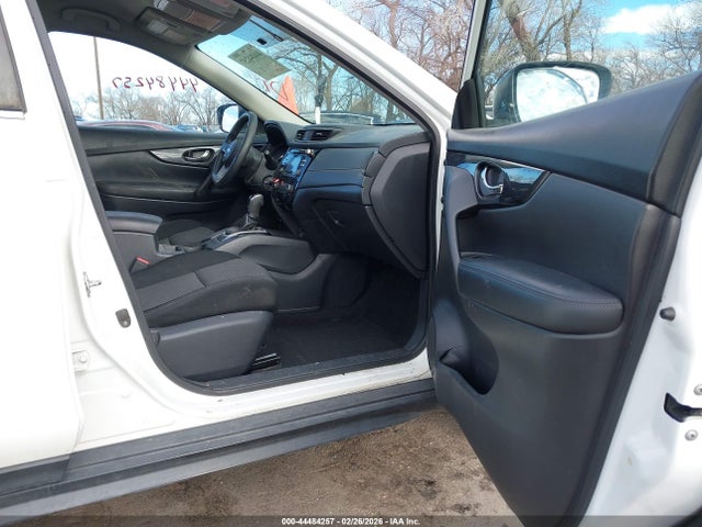 Nissan ROGUE S 2017 KNMAT2MV1HP509806 Image 5