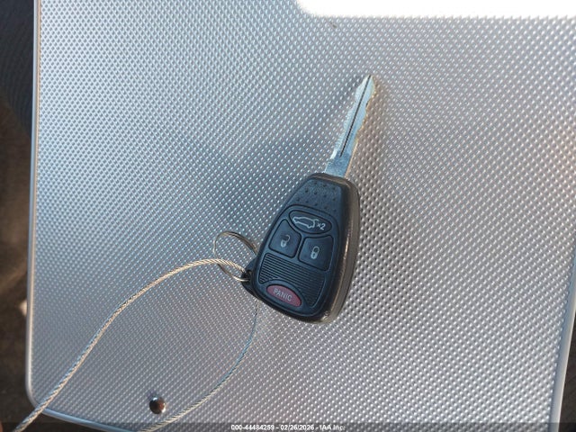 Продаж на аукціоні авто 2012 Chrysler 200 Touring, vin: 1C3CCBBG6CN306870, номер лоту: 44484259
