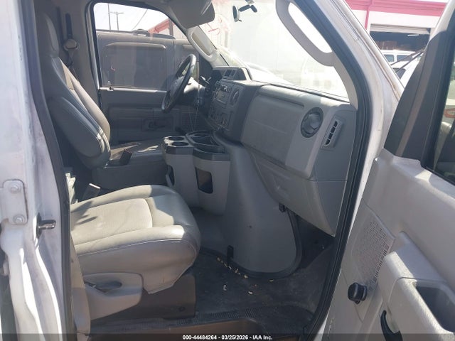 2010 FORD E-250 1FTNE2EL5ADA19644 Photo 4
