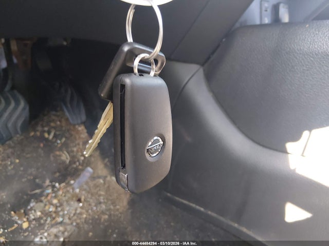 Nissan ROGUE S 2017 KNMAT2MV8HP506885 Image 11
