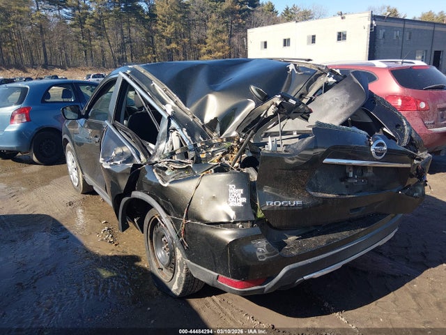 Nissan ROGUE S 2017 KNMAT2MV8HP506885 Image 3