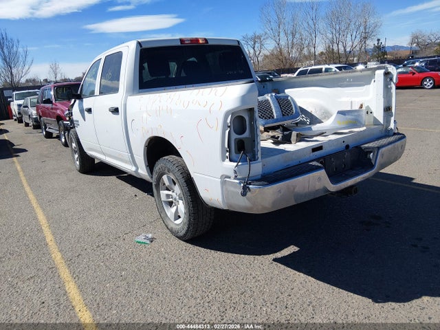 44484313 :رقم المزاد ، 3C6RR7LG1NG330772 vin ، 2022 Ram 1500 Classic Slt  4x4 5'7 Box مزاد بيع
