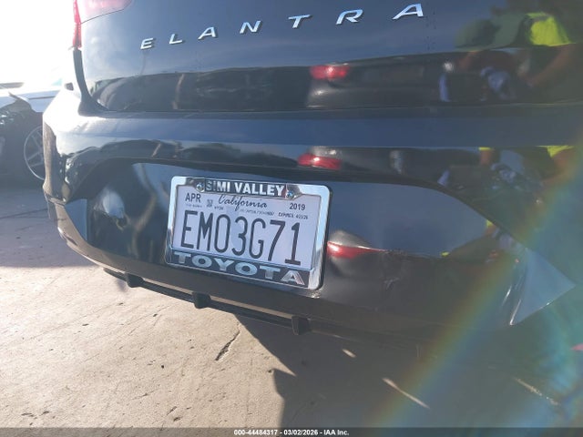 Hyundai Elantra Value Edition 2019 5NPD84LF0KH496697 Image 6